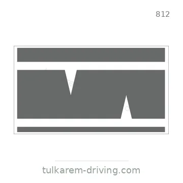 شاخصة المرور رقم 812
